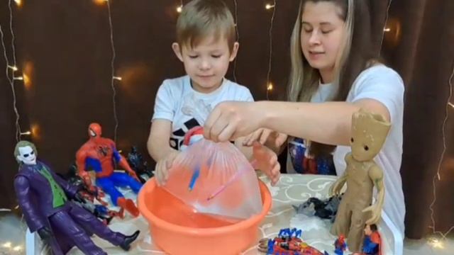 Волшебный пакет. Почему не вытекла вода??? Лев все проверил!