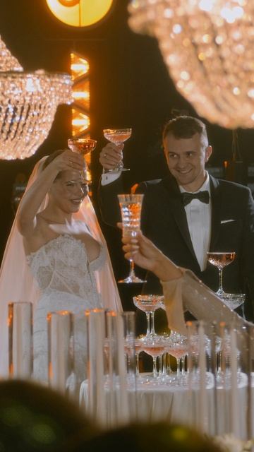 Миша Анжелика клип вертикальный 1