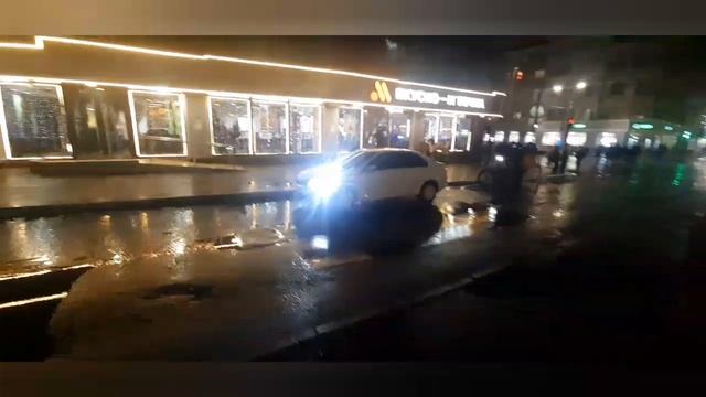 изучаю китайский🇨🇳 язык
я звезда⭐ Андрей