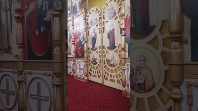 Дорогие братья и сестры! Божественная служба храм Святой Троицы