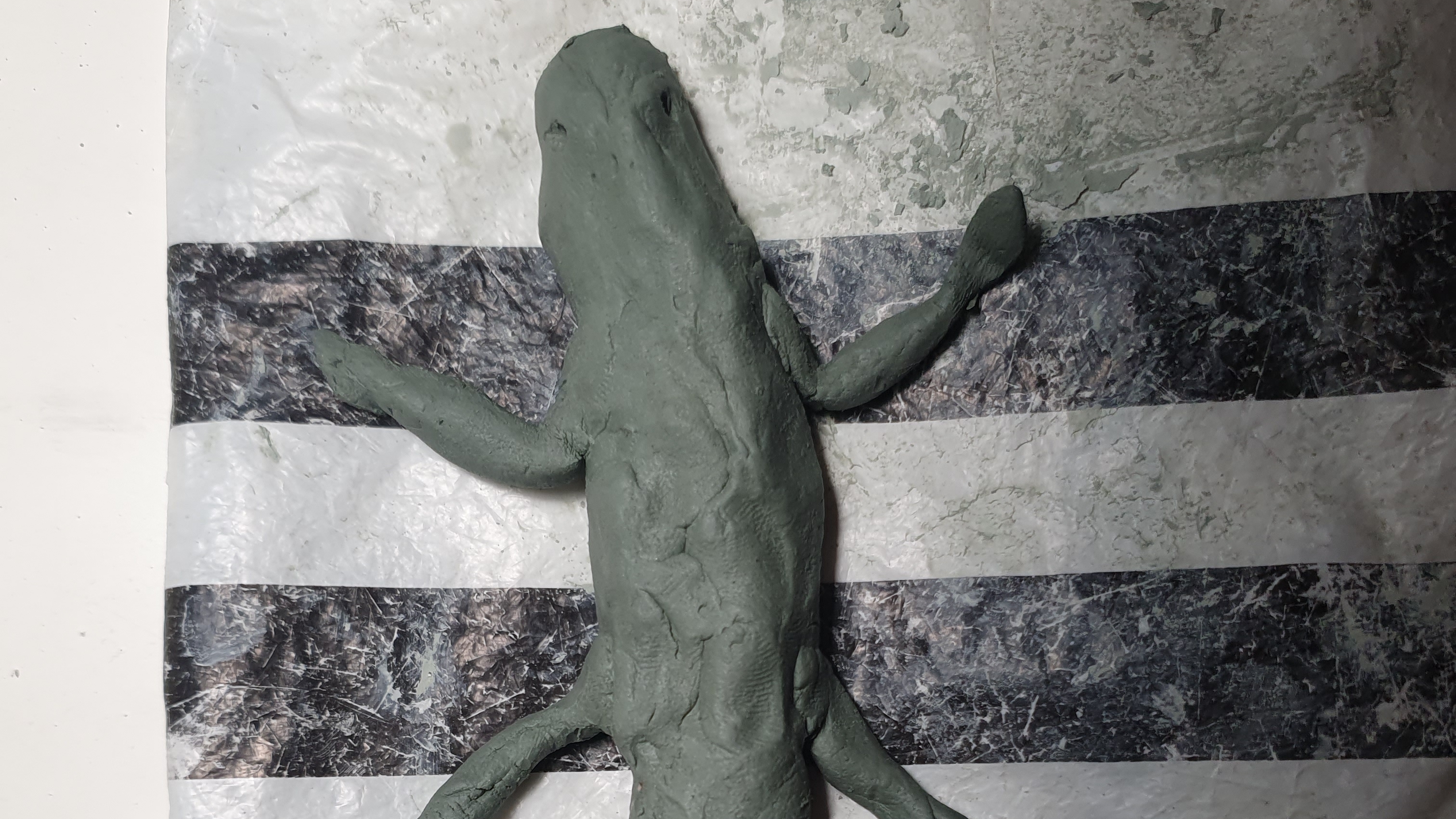 обзор ящерицы из глины