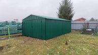 Металлический двухскатный гараж разборный пенал ракушка хоз блок 4х7м из профлиста в цвете зелёный