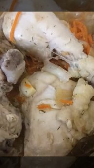 ПУСКАЙ ОНИ ЗА НАМИ НАБЛЮДАЮТ 😆,,,ПОКА Я ЭТУ КУРОЧКУ ТУШУ😆,,