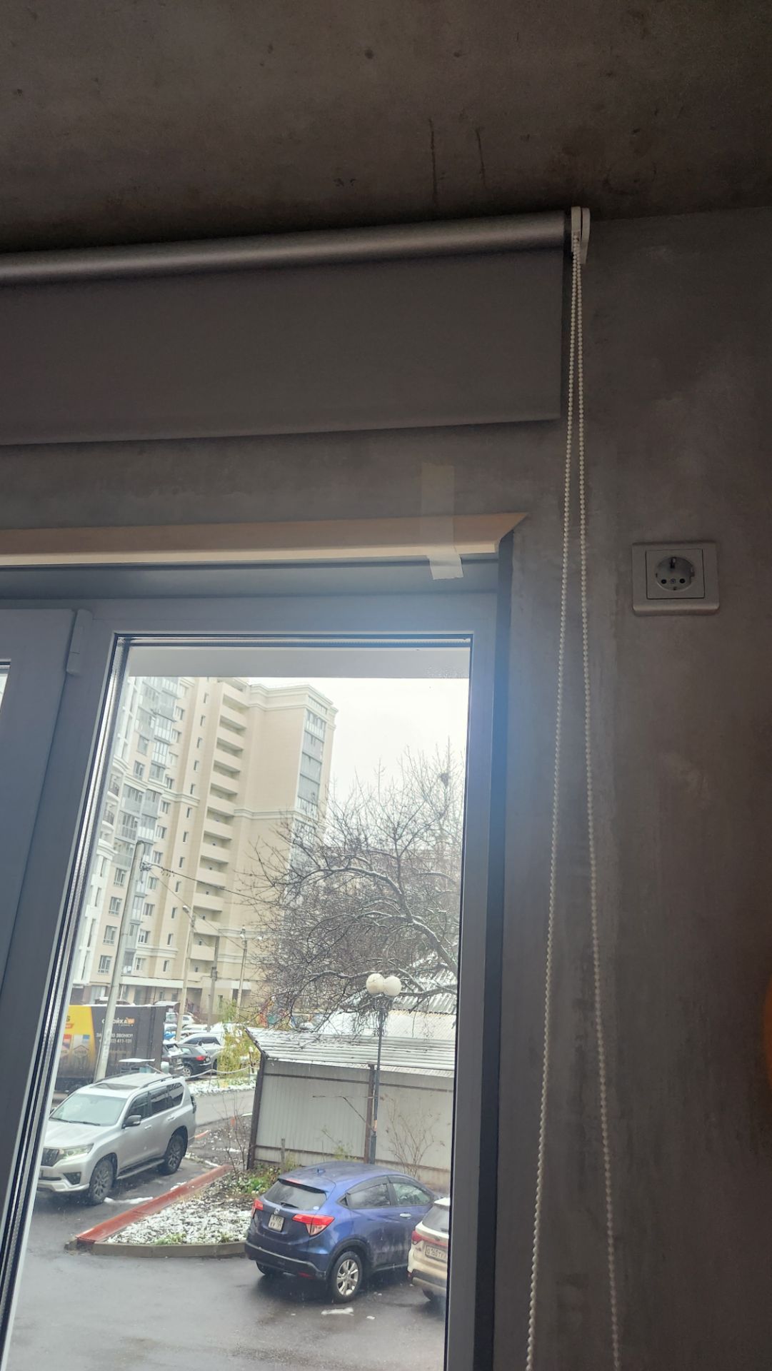 Подгонка деревянных уголков откосов 🪵🪟