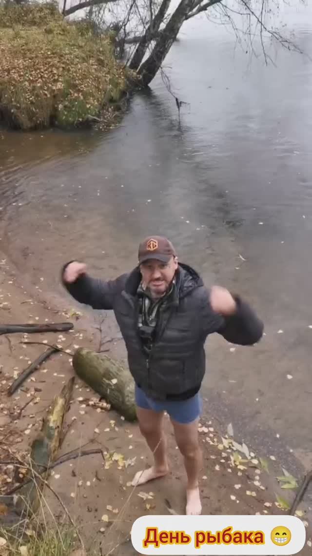 Как достать воблер с дерева  в + 5 градусов тепла 😁