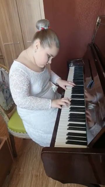 Майкапар - Сказочка. Зорева Алиса 2 класс.