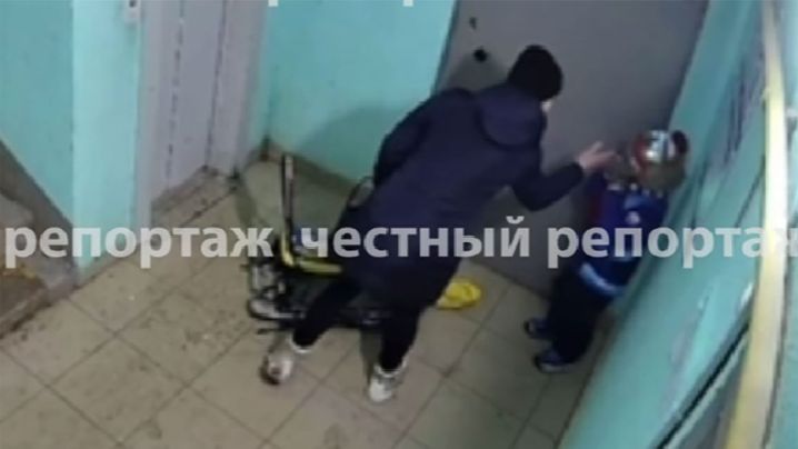 В Уфе возбуждено дело после публикации видео с избиением ребенка матерью