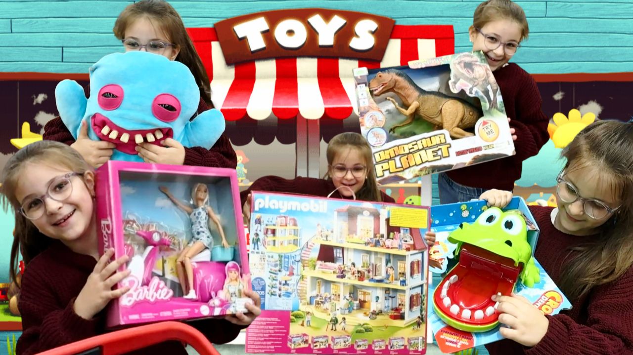 Самый большой магазин игрушек! Алиса выбирает подарки 🧸🎈🎁