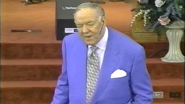 Kenneth E Hagin - Holy Ghost Meetings -1998 - Jackson MS 100998