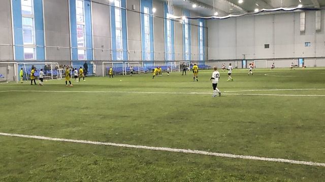 Зимнее первенство 2025-2026 (Юноши 14г.р) | Тигры-14 ⚽ СШ-17-15 | 1-й тайм. 14.12.2025