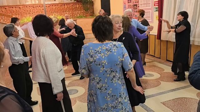 Улыбайтесь, пожалуйста, чаще... 14.12.25...