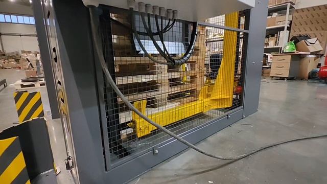 автоматический магазин поддонов PALETRON.mp4