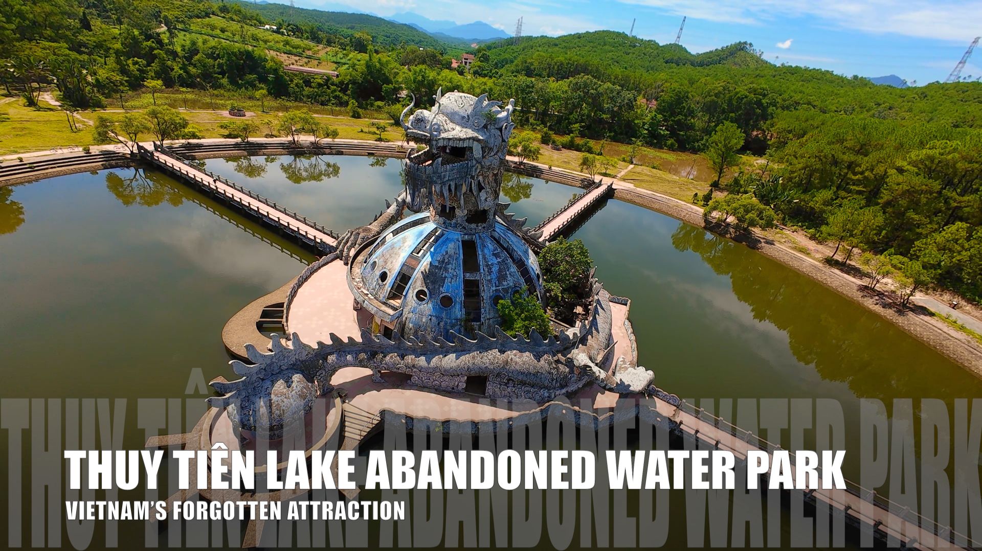 Загляните внутрь заброшенного аквапарка Thủy Tiên Lake недалеко от Хюэ, Вьетнам