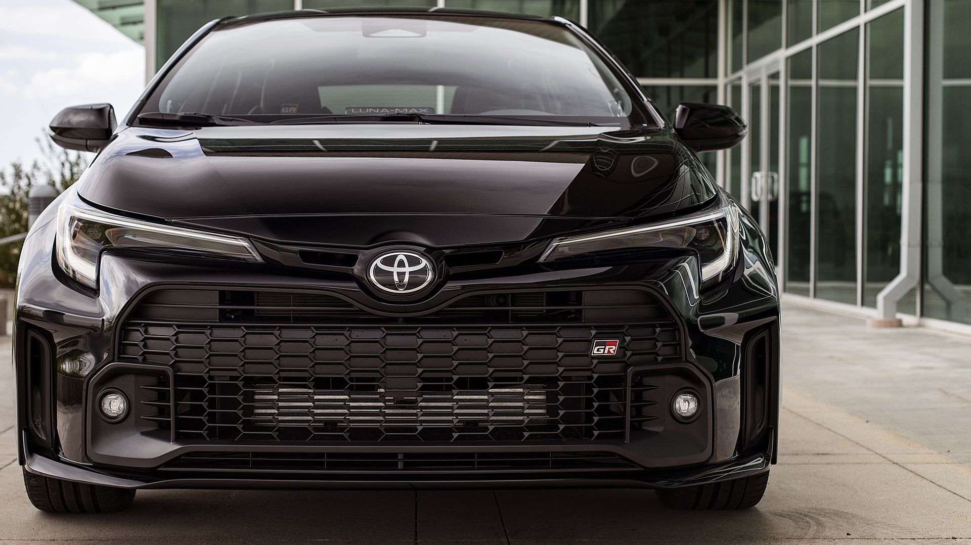 𝗗𝗘𝗟𝗜𝗩𝗘𝗥𝗬 𝗗𝗥𝗜𝗩𝗘𝗥 - 𝗧𝗢𝗬𝗢𝗧𝗔 𝗚𝗥 𝗖𝗢𝗥𝗢𝗟𝗟𝗔