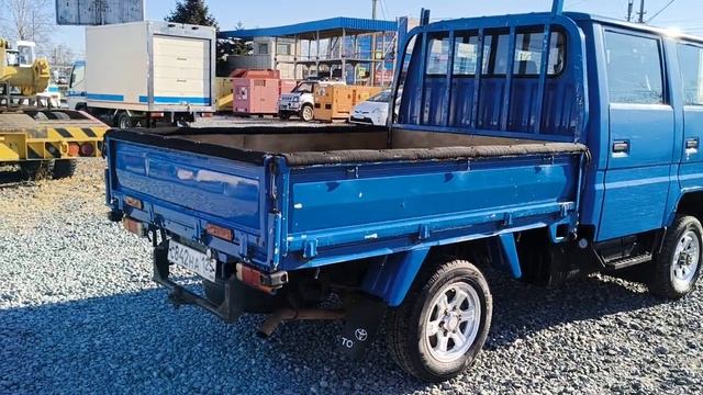 Двухкабинник Toyota Hiace 4WD