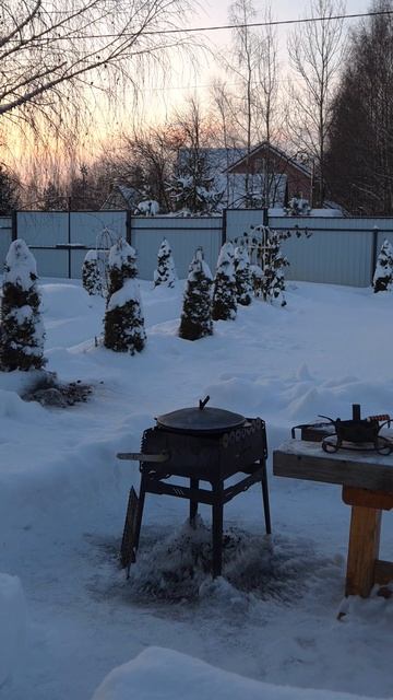 Куриные ножки с картошкой