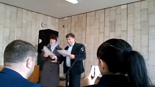Вручення грамот. Тетяна Борисівна с. Воробіївка