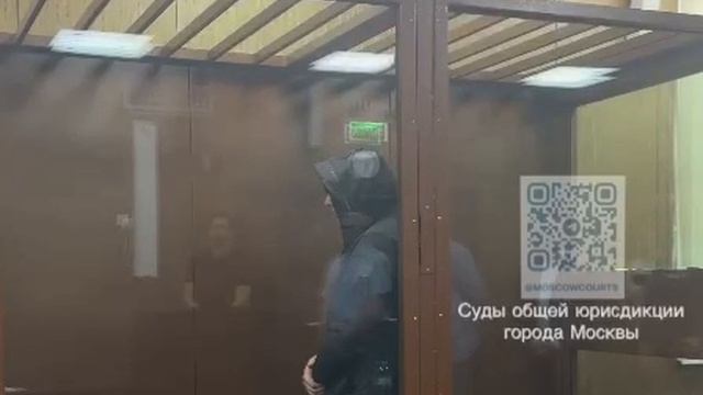 Пятница.  Суд арестовал бывшего первого зампреда правительства Подмосковья Илью Бронштейна. Илья...