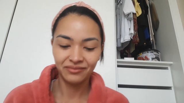 Lápis de sobrancelhas Ruby Rose - prova d'água Resenha