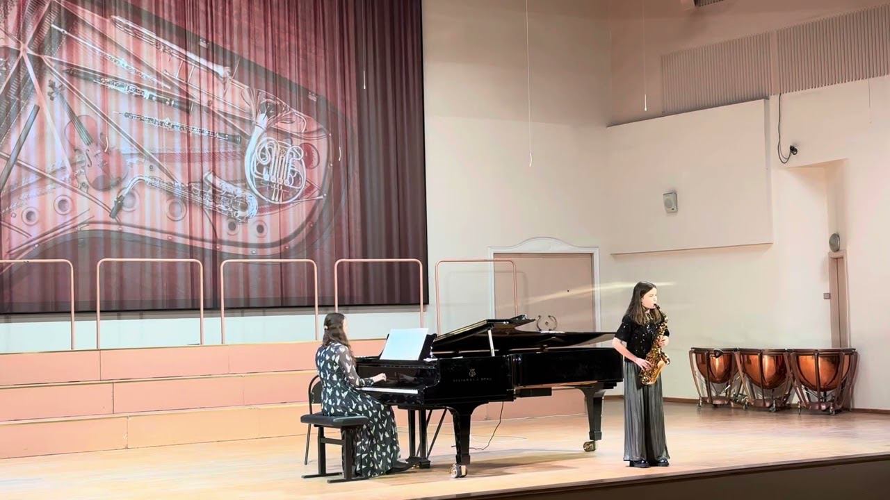 Федорова Полина, 12 лет
И. Шильцева, «Оранжевое настроение»