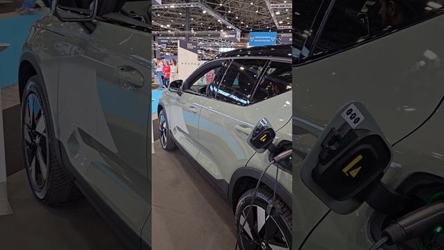 Volvo XC40 Electric 558KM Autonomy - Salon Auto Lyon 2023 #carglimpses #volvo #volvoxc40