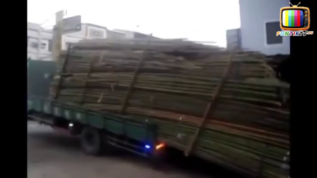 Быстрая разгрузка 10 тонн металла по китайски