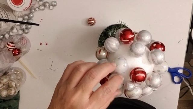 Christmas Decor 2019 DIY...Christmas Topiary DIY...How to make a Christmas Topiary Tree