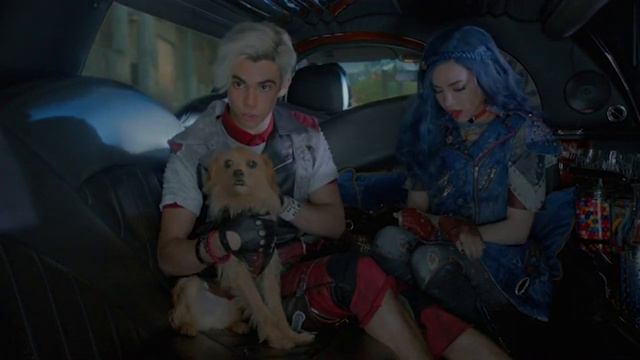 Descendants 4: The Rise of Mevie (2021)