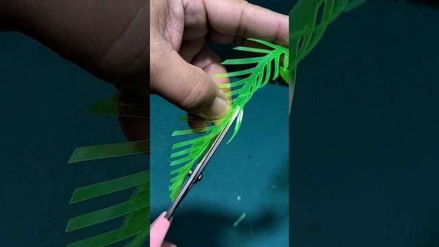 Diy Palm Tree Made Out Of Recycled Bottle Plastic Bottle Craft