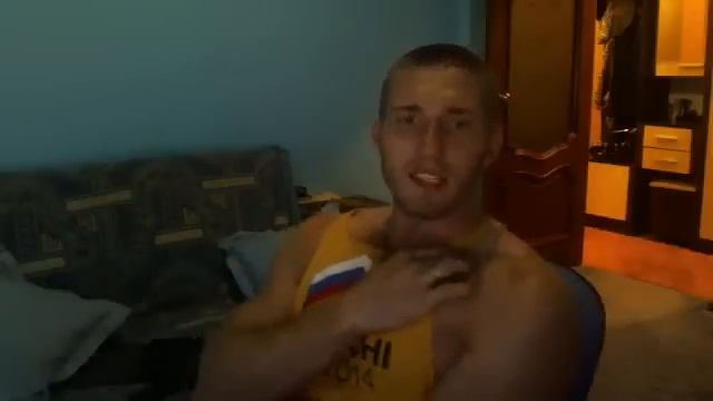 ответ на коммент Oleshkin Pari    около ключицы яма Как можно нарастить мышцы в данной области