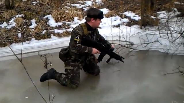 Бъется рыба об лед
