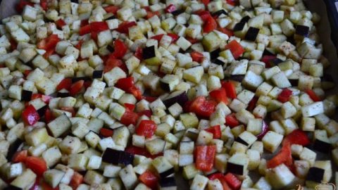 Рисовая запеканка с овощами и  вареной колбасой
