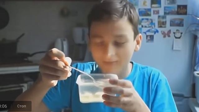 Мы поели супчик магги,не хватило нам бумаги?