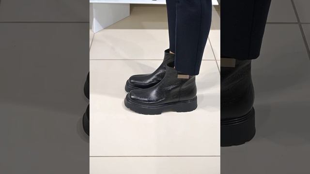 Женские ботинки, артикул 212074-1-710V, натуральная кожа, цвет черный
