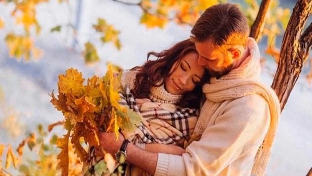 Осенний листопад Светлана Заисдкевич Автор видео Нина Рудакова
