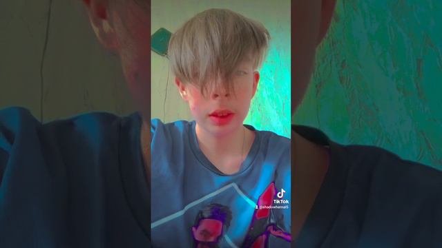 всем привет это я Николай тик-токер. да да и подписывайтесь на мой. рутуб да да 👍👍👍🇷🇺🇷🇺🇷🇺😔