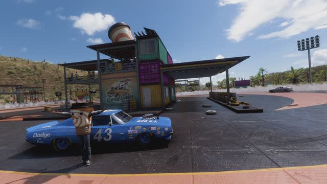 Кафе «Автомобили Horizon и кофе» находится тут в Forza Horizon 5