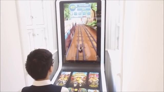 Trying Subway Surfers Arcade Machine in SYBO Games