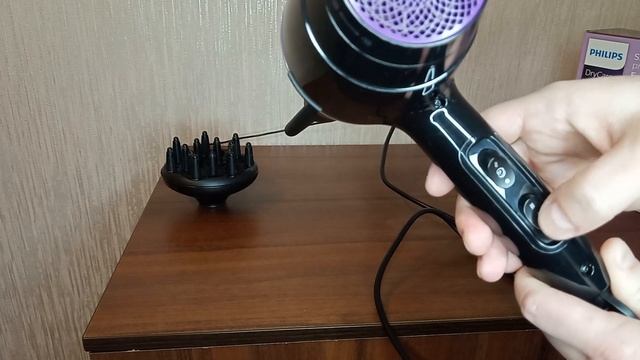 Обзор фена Philips DryCare Pro 2200W.