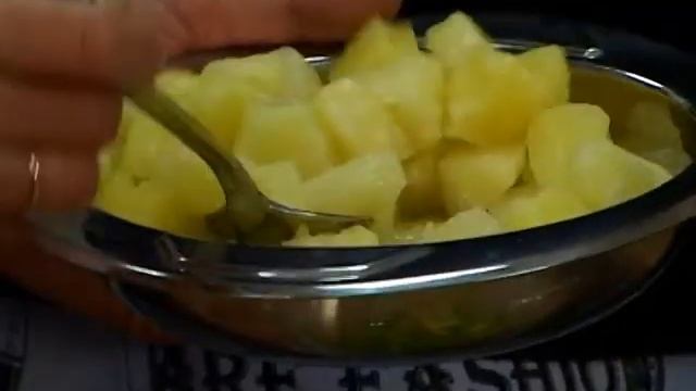 Салат с креветками и овощами,к дню Св.Валентина.