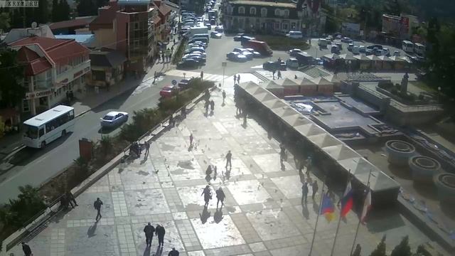 Вебкамера "Площадь Советская". Запись 28.10.2016 12:00:17
