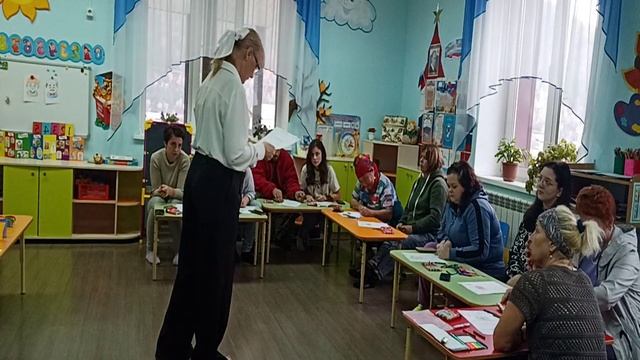 Родительское собрание "Семья не только дома"