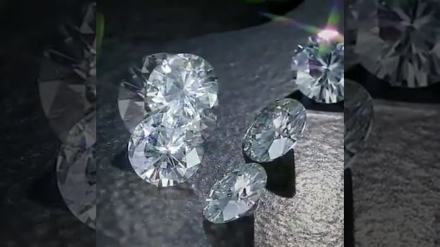 Искусственный бриллиант