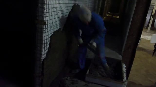 Ручное нанесение штукатурки на 3D панели