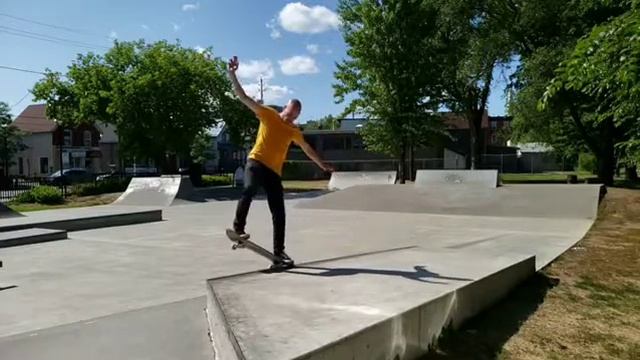 Switch Frontside 5-0 [Camera Glitch]