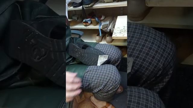Ремонт кроссовок D&G , сложная прошивка через низ.