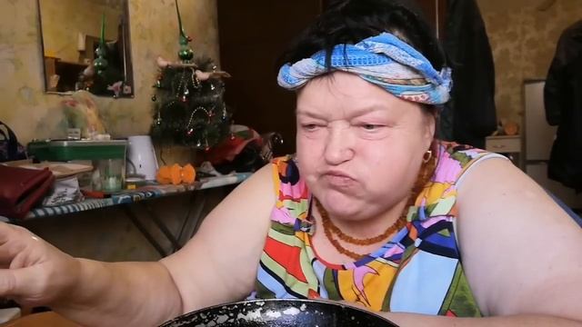 жрёмс на камеру и лалала. Не стоит мешать мне сходить с ума. 08.11.2023