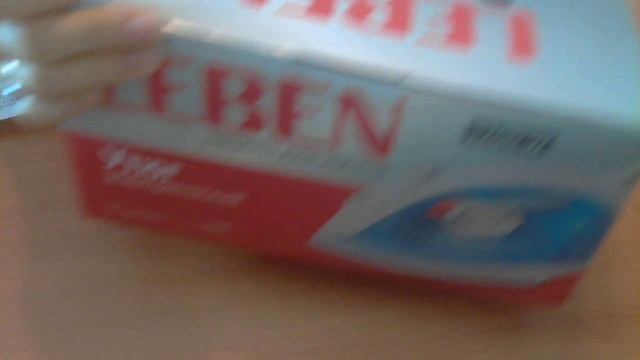 Распаковка утюга и фена Leben
