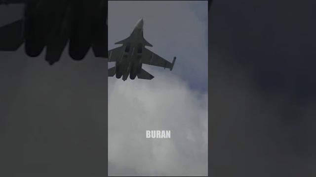 🇷🇺🫶Истребитель Су-30СМ патрулирует воздушное пространство
