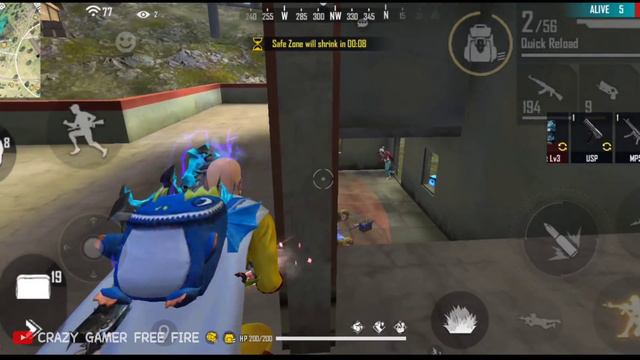 Loot prank in L shape house 🤣 || Free Fire funny moments 126